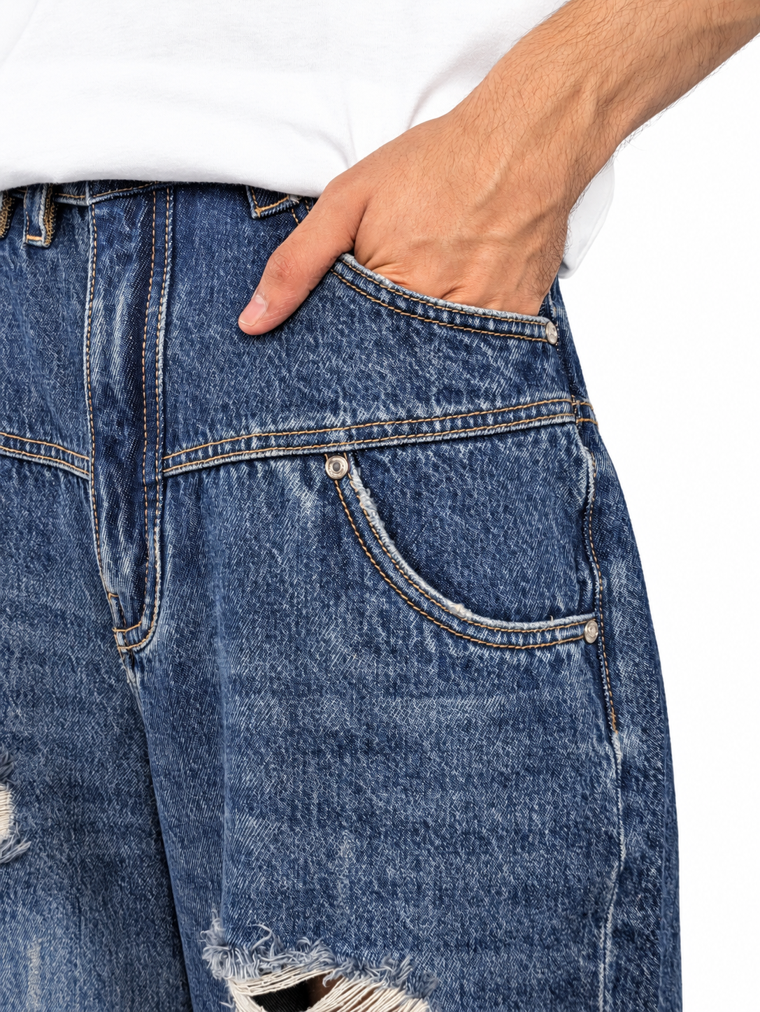Double Pocket Distortion Jeans